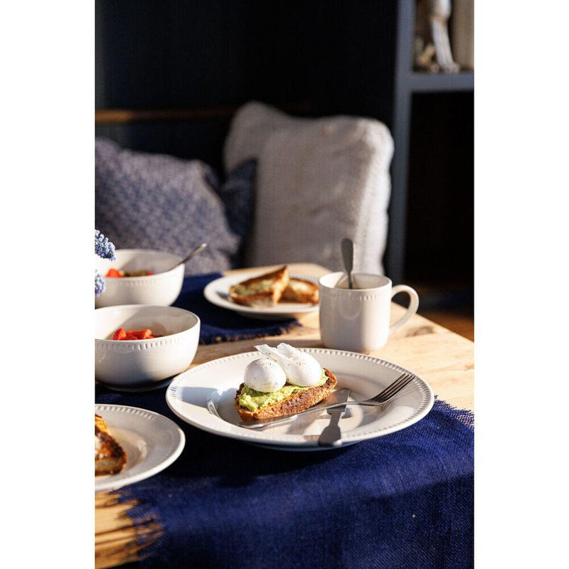 Mikasa Jute Rectangular Placemats – Navy (45 × 35 cm, Set of 2)