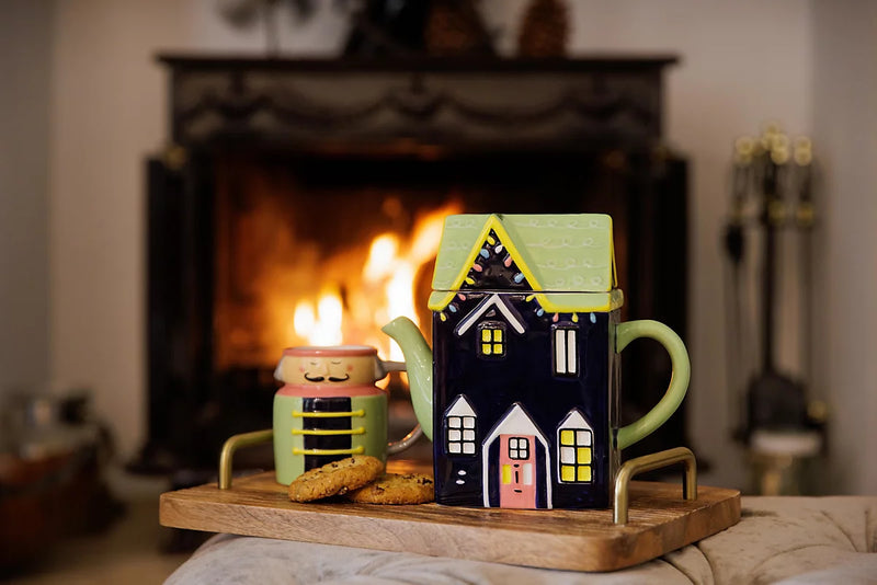 KitchenCraft The Nutcracker Collection Teapot House - 800 ml