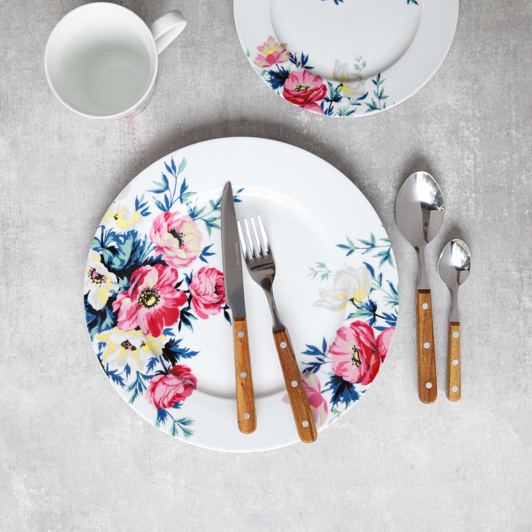 Mikasa Creative Tops Drift 16Pc Cutlery Set Mikasa Creative Tops Drift 16Pc Cutlery Set