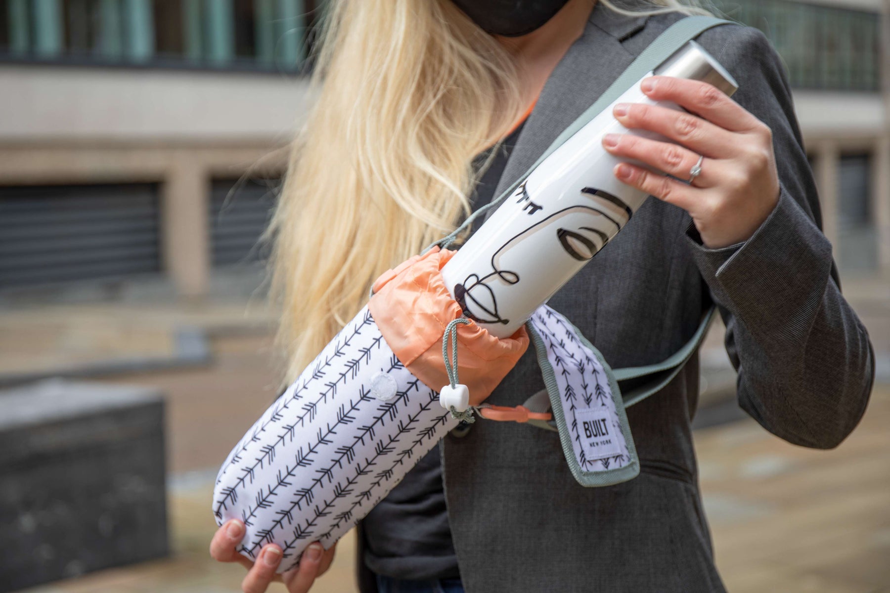 BUILT Bottle Bag - Belle Vie Pattern BUILT Bottle Bag - Belle Vie Pattern