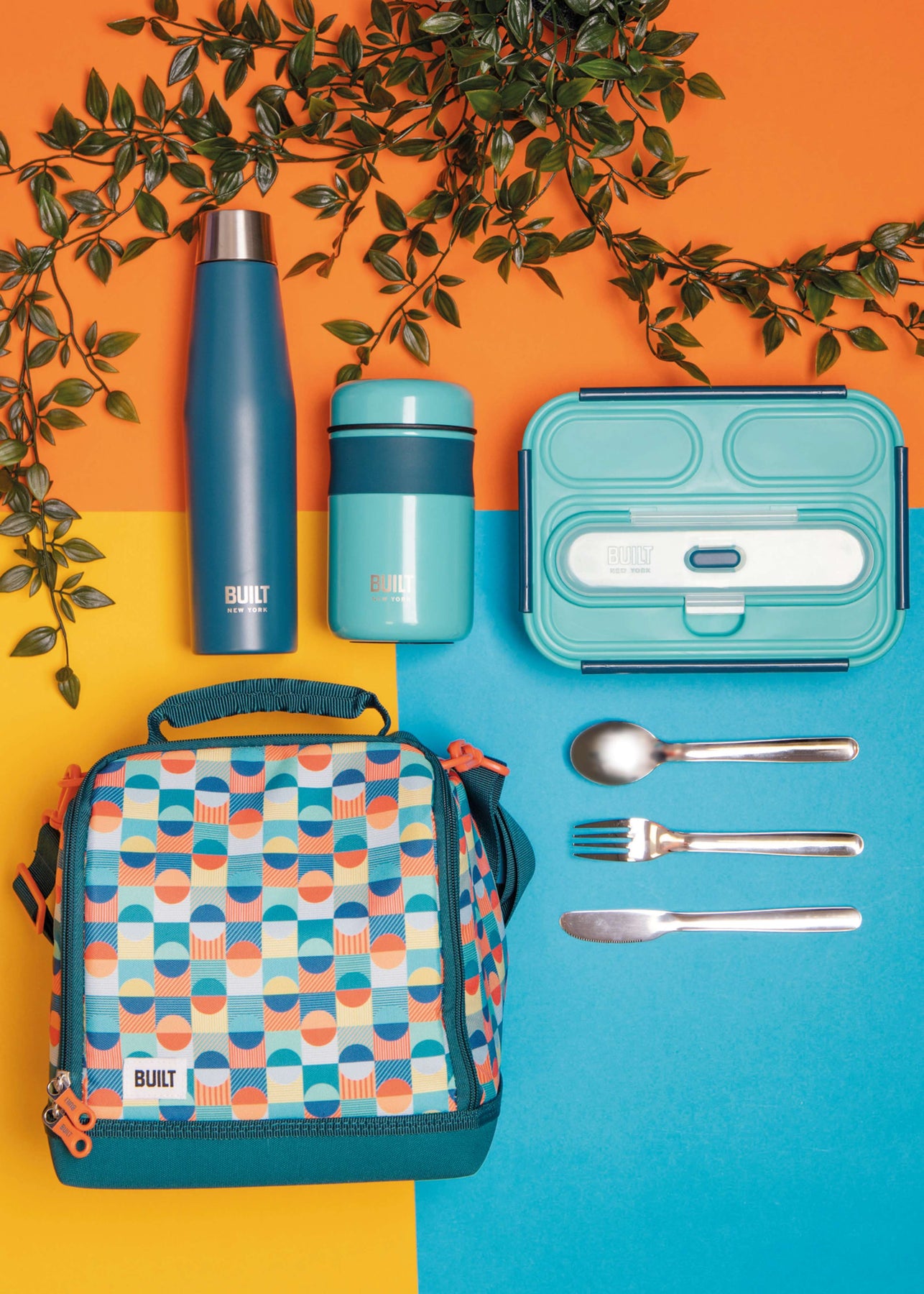 BUILT Retro 8-Litre Lunch Bag BUILT Retro 8-Litre Lunch Bag