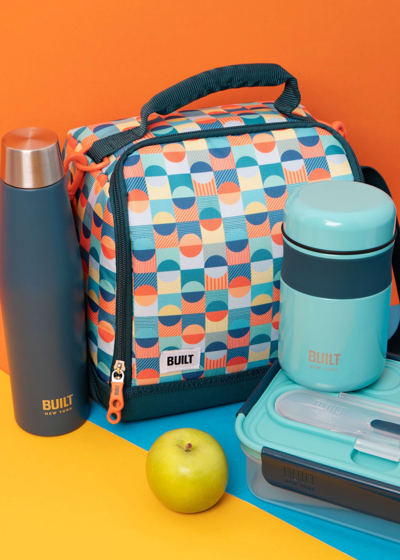 BUILT Retro 8-Litre Lunch Bag BUILT Retro 8-Litre Lunch Bag