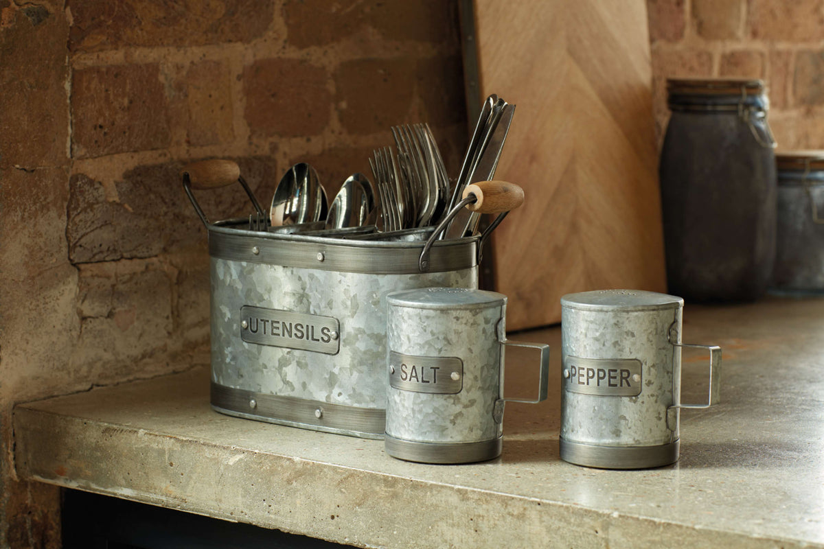 Industrial Kitchen Salt & Pepper Shakers – Glass & Steel