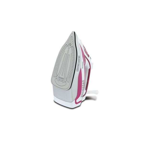 BLACK & DECKER 2400 WATT STEAM IRON WITH CERAMIC SOLEPLATE