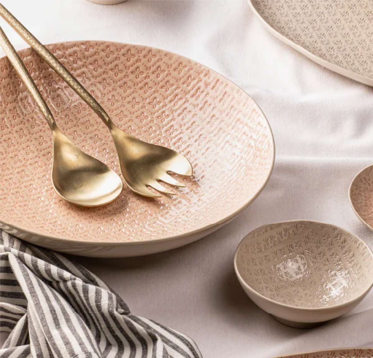 HAMMERED 2PC SALAD SERVERS SET