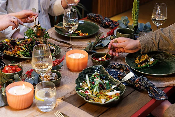 Mikasa Frayed Jute Table Runner – Natural (230 × 33 cm) Mikasa Frayed Jute Table Runner – Natural (230 × 33 cm)