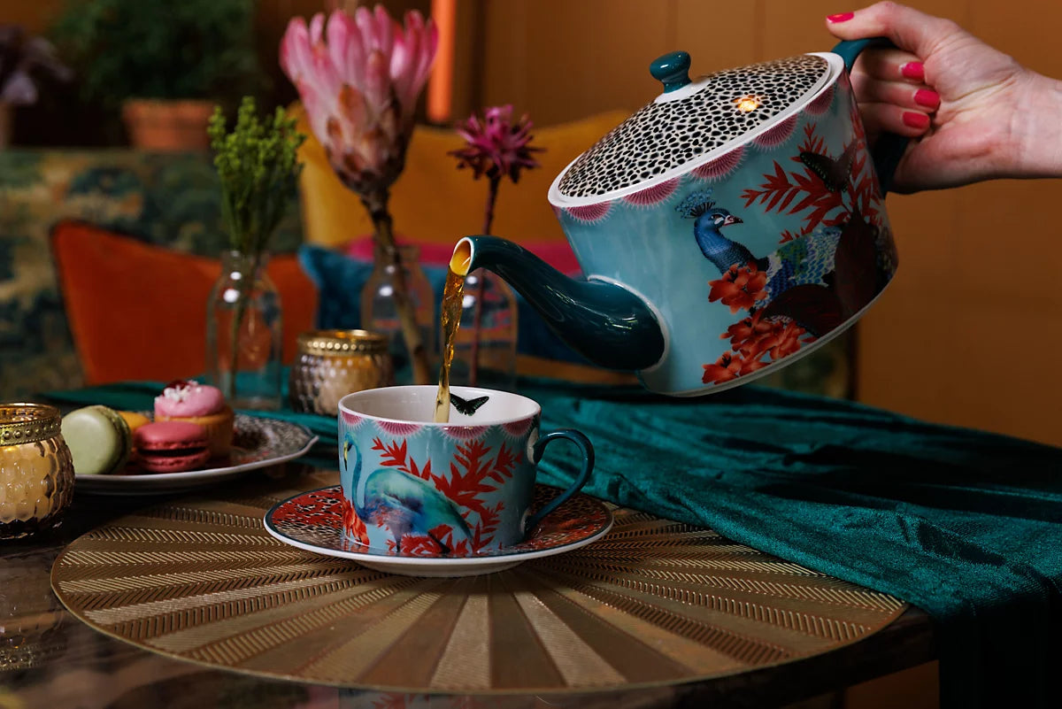 Mikasa x Sarah Arnett Porcelain Teapot – 1100 ml Mikasa x Sarah Arnett Porcelain Teapot – 1100 ml