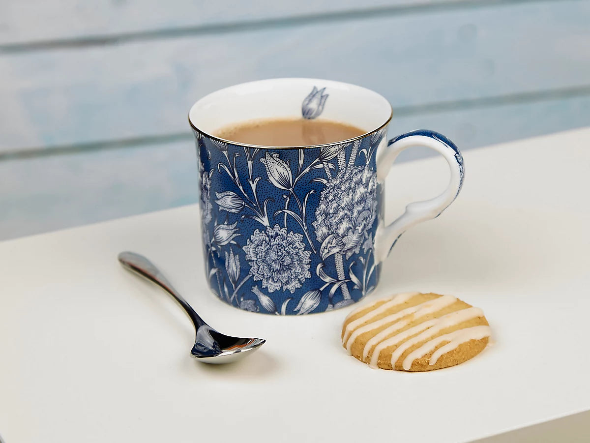 Victoria & Albert Wild Tulip Bone China Palace Mugs – Set of 2 (300 ml)