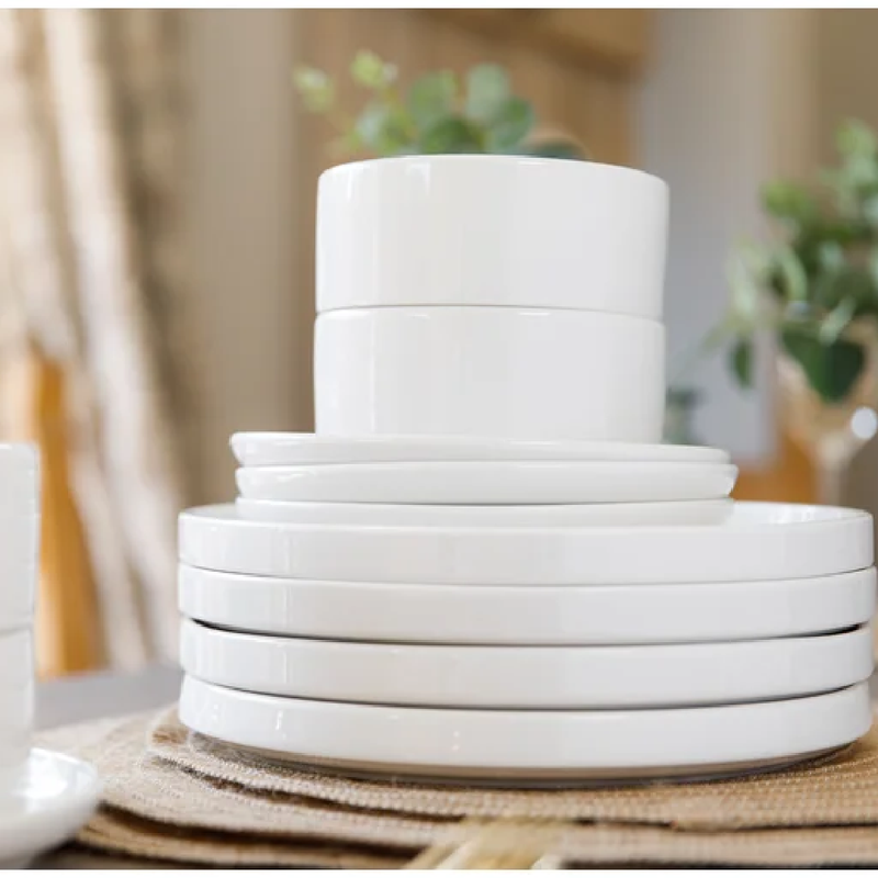 Mikasa Camberlie Twelve Piece Porcelain Dinnerware Set White